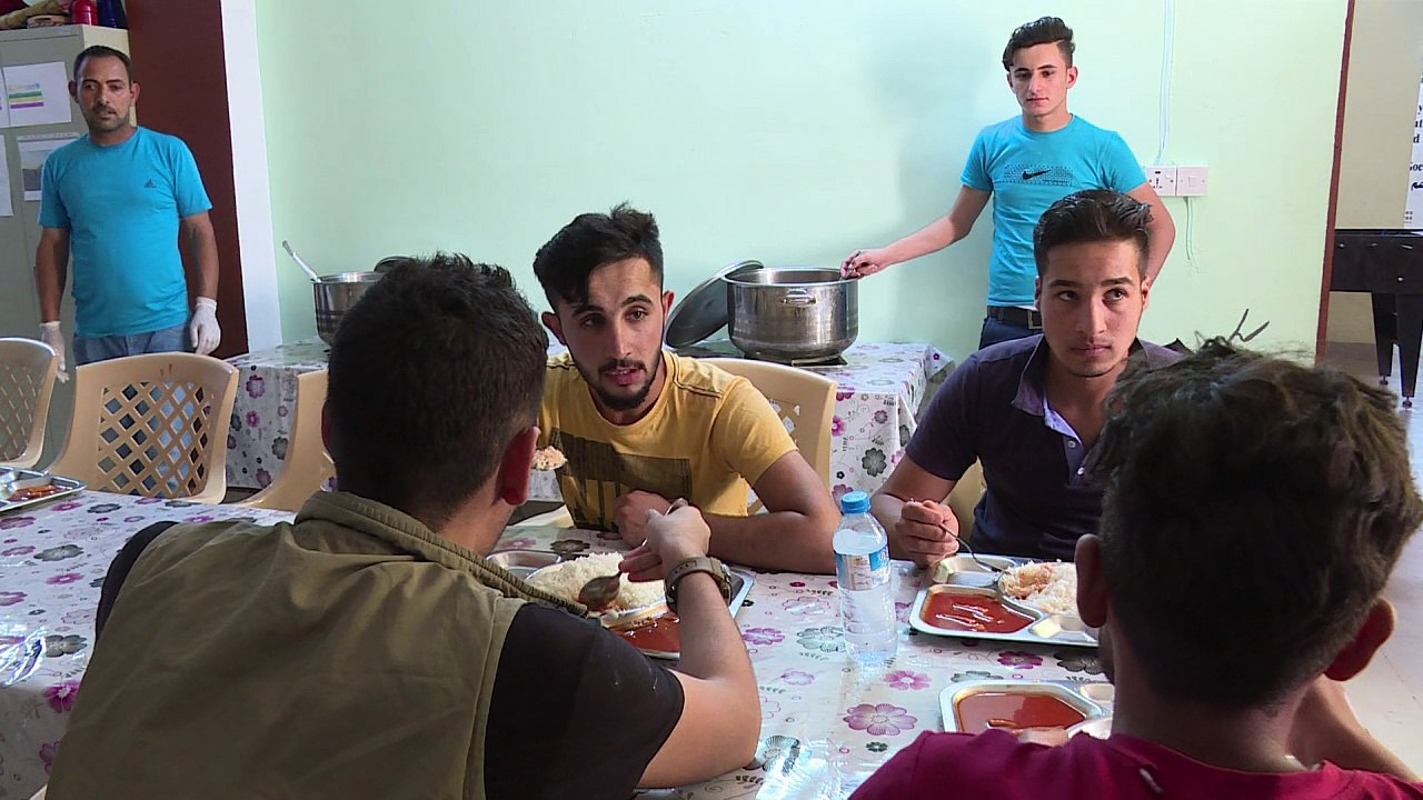 Traumatisierte jugendliche lernen das leben neu