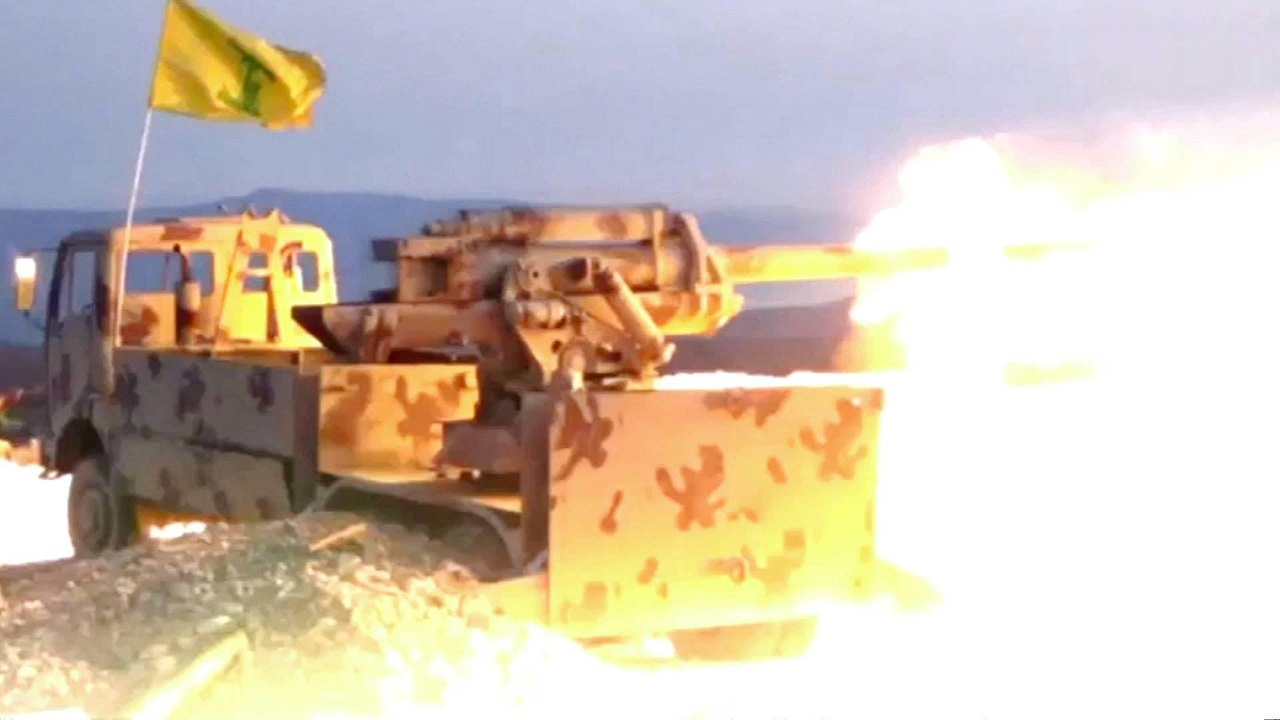 Hezbollah launches major ground offensive on Syria-Lebanon border