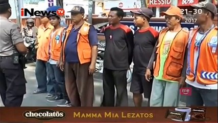 Polisi Razia Tukang Parkir yang Bertarif Tinggi