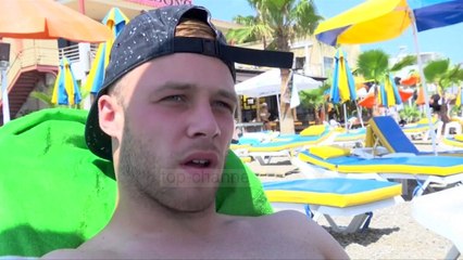 Turistët kthehen në Kos. Pas tërmetit, rinis jeta në ishull - Top Channel Albania - News - Lajme