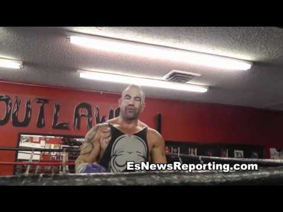 Boxing Trainer: I Wish I Had Hands Like Cyborg Santos