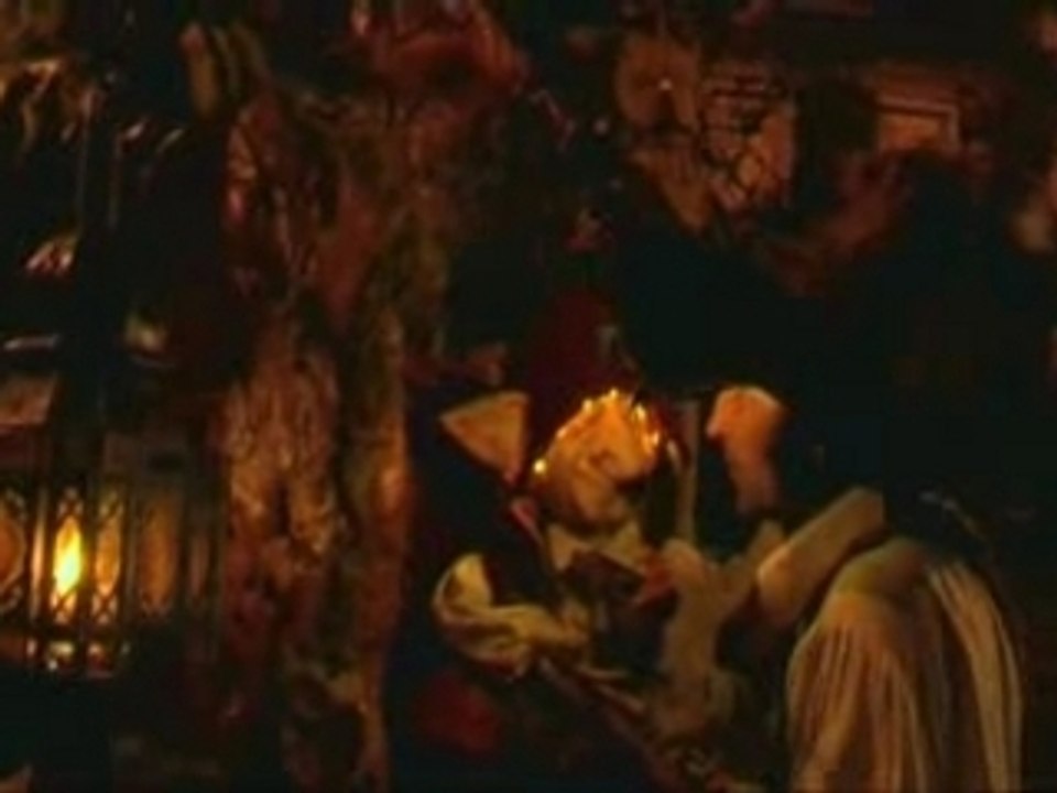 Les Marraines Fées, A la tombée de la nuit. Spectacle échasses