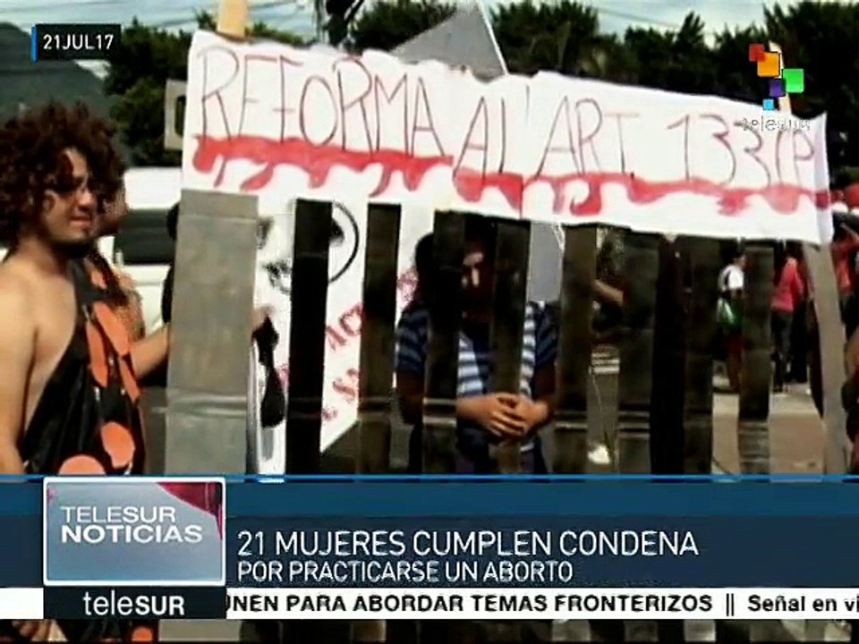 El Salvador: grupos feministas rechazan condena de 30 años por aborto