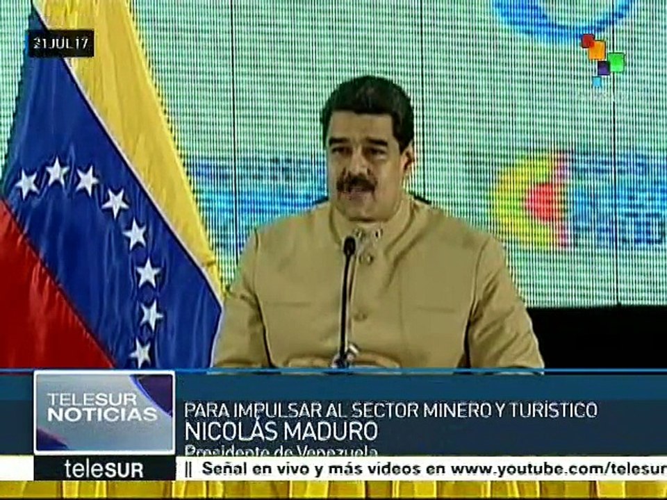 Venezuela suscribe convenios para los sectores minero y turístico