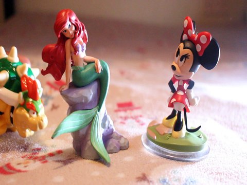 GREEN ARROW IS WORKING WITH EVIL SPHINX TRUCK ARIEL CARS 3 LIGHTENING MCQUEEN GIDGET BOWSER Toys BABY Videos, DC COMICS