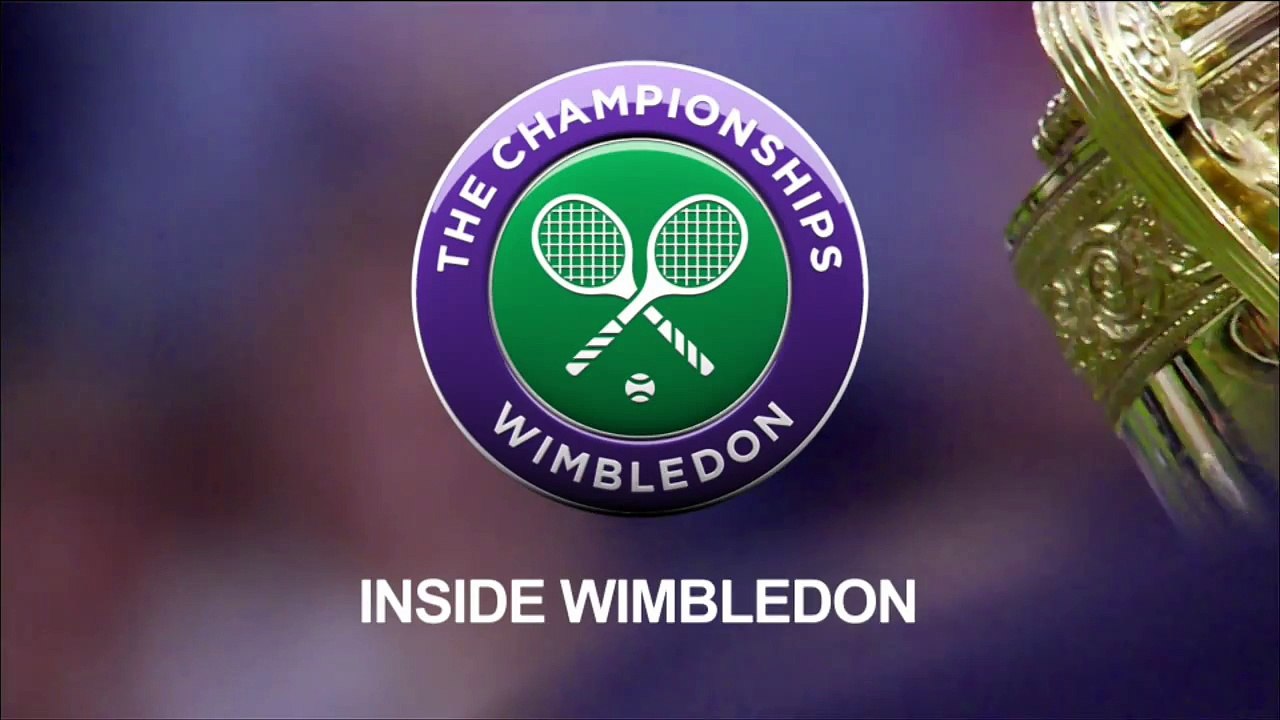 Andy Murray reacts to quarter-final victory at Wimbledon 2013