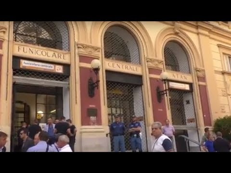 Napoli - Riapre la Funicolare Centrale: corsa inaugurale (22.07.17)