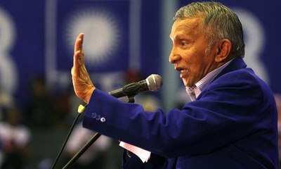 Amien Rais Minta PAN Tarik Kadernya dari Kabinet