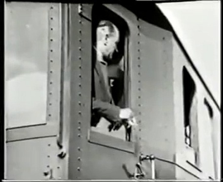 Yıkın Heykellerimi  Mustafa Kemal Atatürk