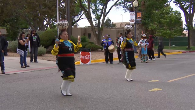 هذا الصباح- الهنود الحمر السكان الأصليون بالولايات المتحدة