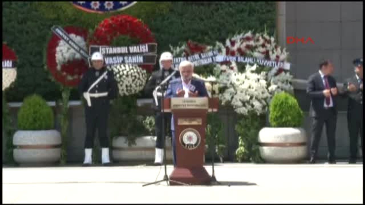 Şehit Polisler Için Istanbul Emniyet Müdürlüğü'nde Tören Düzenlendi-2....