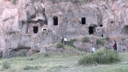 Mağara Evler Turizme Kazandırılıyor