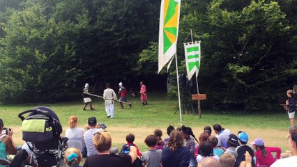 Le combat de chevaliers à La Rochefoucauld