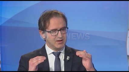 Ora News – Tomor Alizoti jep dorëheqjen nga kreu i Departamentit të Përndjekurve në PD