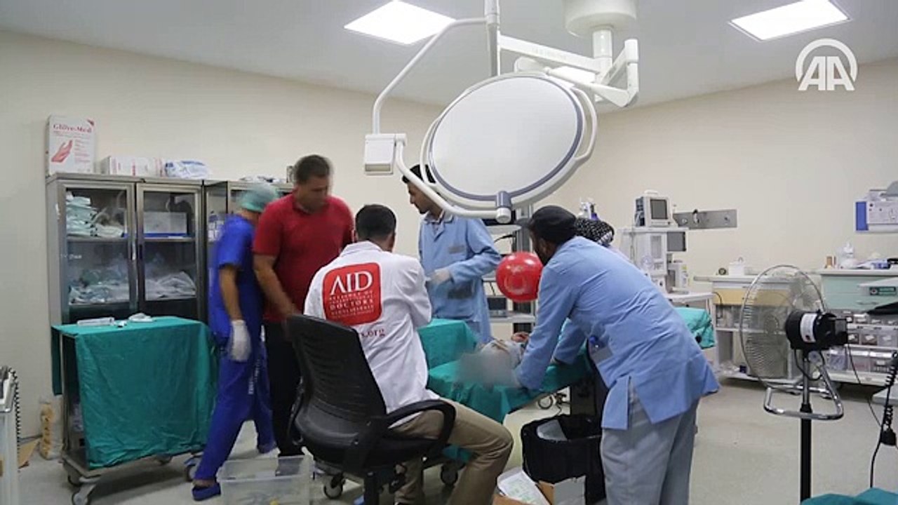 مع طقوس ثقافية تركية.. ختان 400 طفل سوري في جرابلس (فيديو)