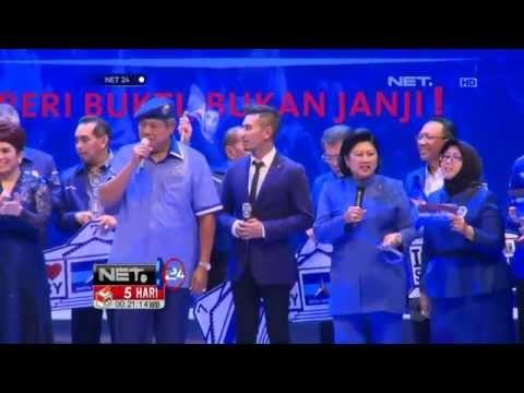 NET24-SBY Menyanyi Bersama Petinggi Partai di Kampanye Terbuka Demokrat