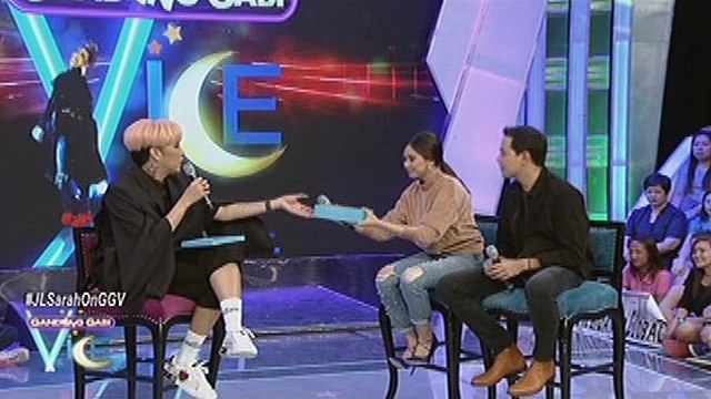 GGV: Cookie challenge with Sarah and John Lloyd