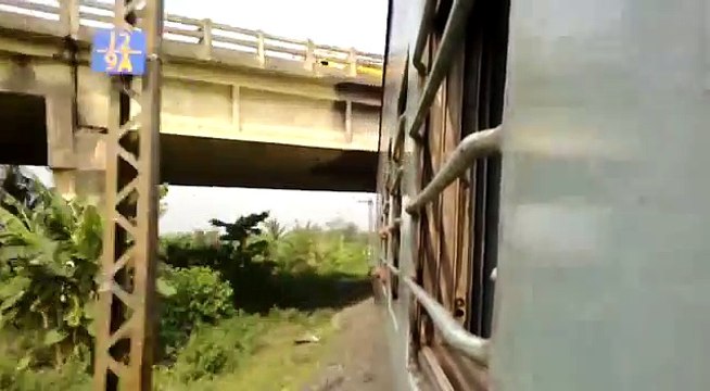MGS WAP-4 Poorva Express skipping Dankuni Junction