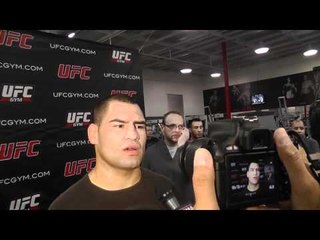 Cain Velasquez Strategy: Put A Lot of Pressure on dos Santos