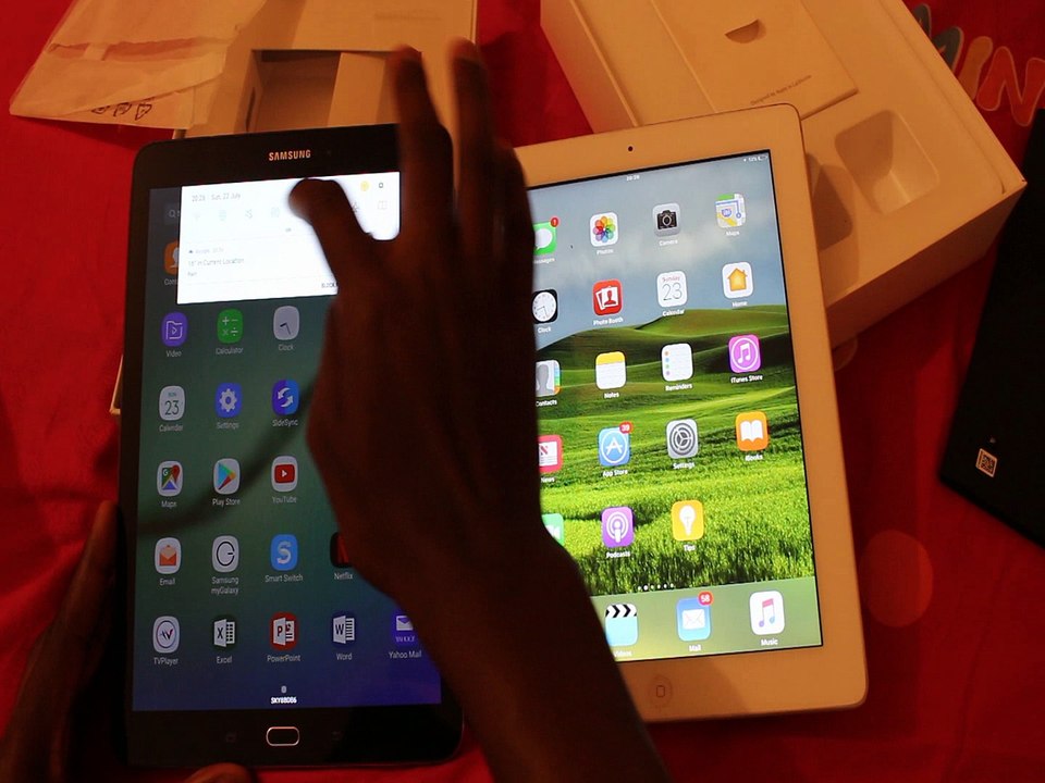 Apple iPad 4th generation - Wi-Fi - 32 GB - BLACK- 9.7" VS SAMSUNG Galaxy Tab S2 9.7” Tablet REVIEW