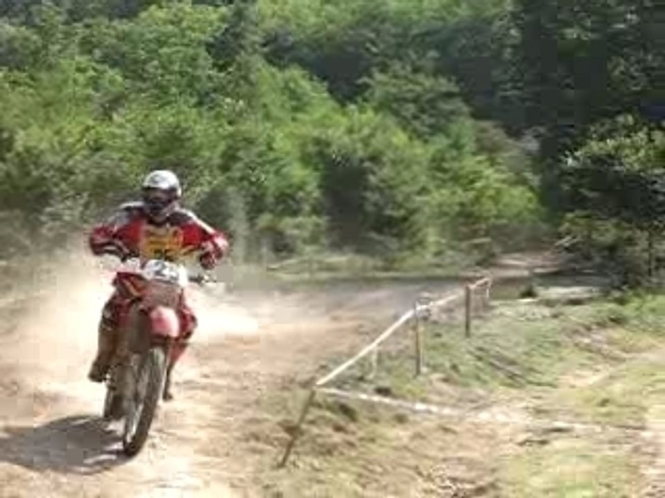 Moto cross bénèche 098
