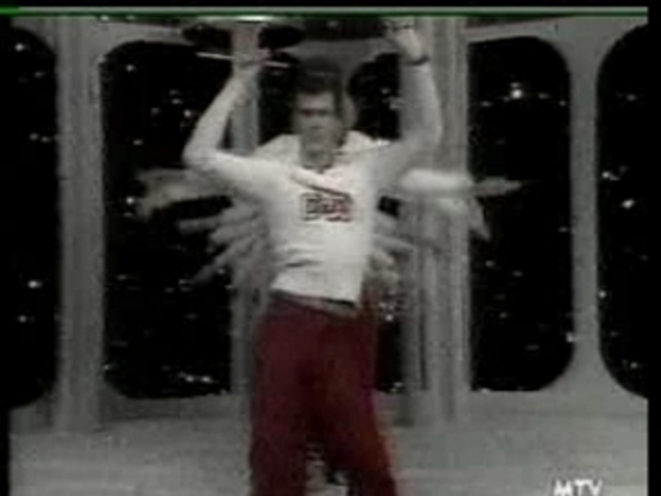 Le pire clip de l'histoire!!!!!Tecktonik killers jumpers