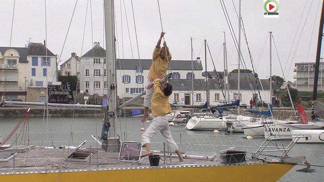 Quiberon |Clowns et Acrobates sur un Voilier | TV Quiberon 24/7