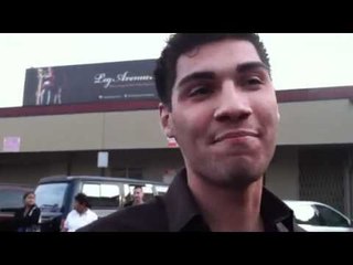 Marquez Fan Waiting With Pacquiao Fans To See The Champ