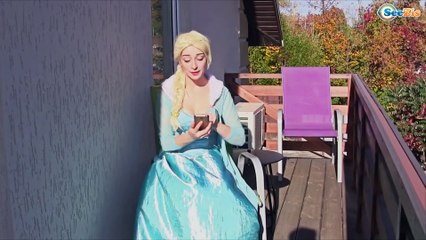 Frozen Elsa & Spiderman WOMITS RAINBOW Princess Anna, Joker, Maleficent, Superheroes in Real Life
