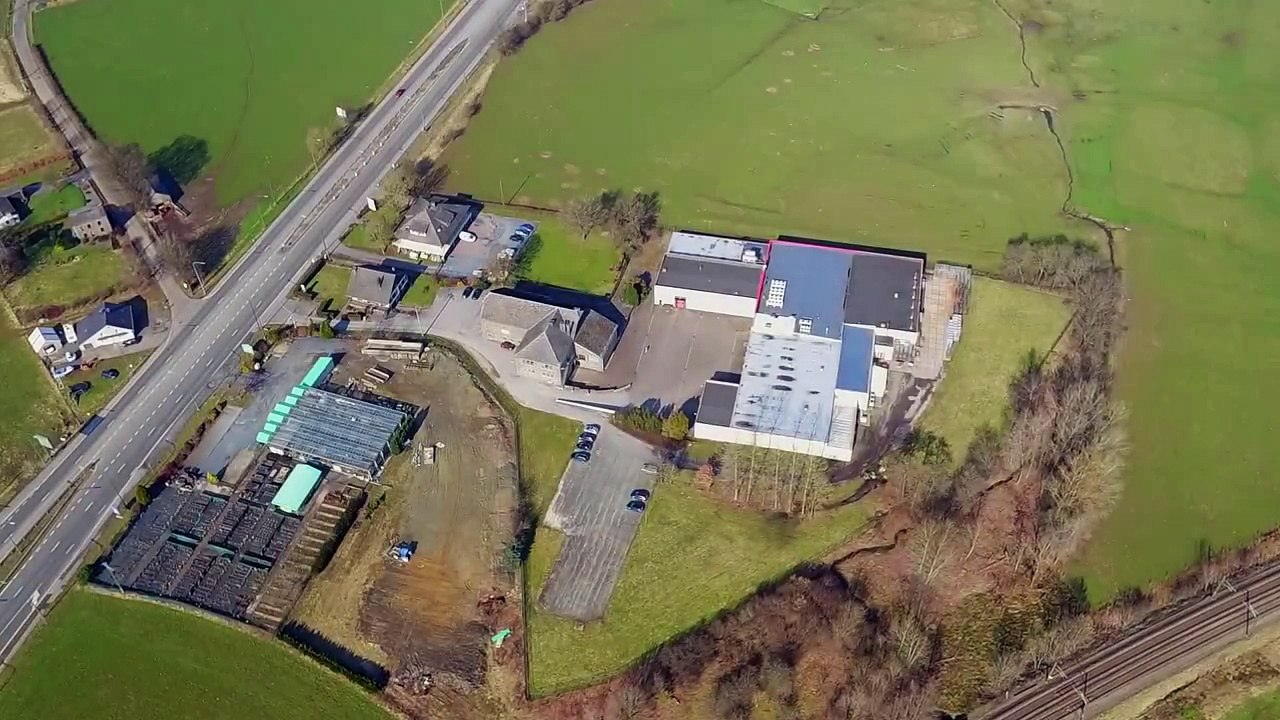 FIRMEN-CLIP, Industriebeispiel mit Drohne, 001