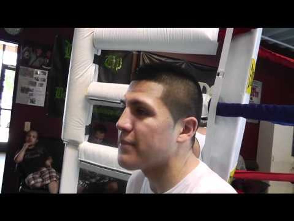 Brandon Rios Likes Shoes