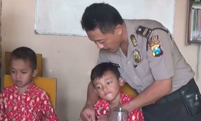 Kisah Polisi yang Mendirikan Sekolah Luar Biasa di Nganjuk