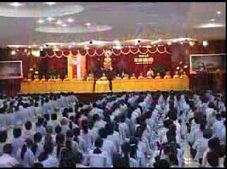 Ý NGHĨA CÀI HOA  HỒNG, VU LAN CHÙA HOÀNG PHÁP