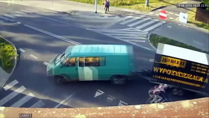 Ultimate North American Driving Fails Compilation- 5