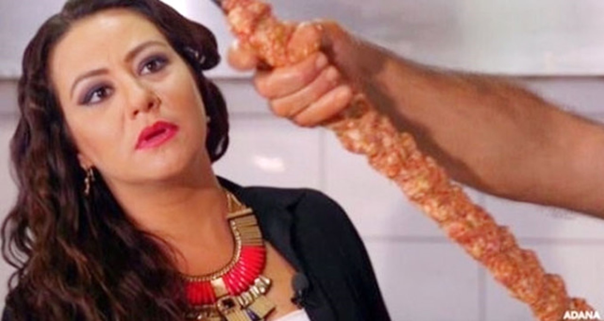 Anadolu'yu Yiyen Kadın' Ezgi Sertel İtiraf Etti: Arabamda Buzdolabı Var -  Dailymotion Video