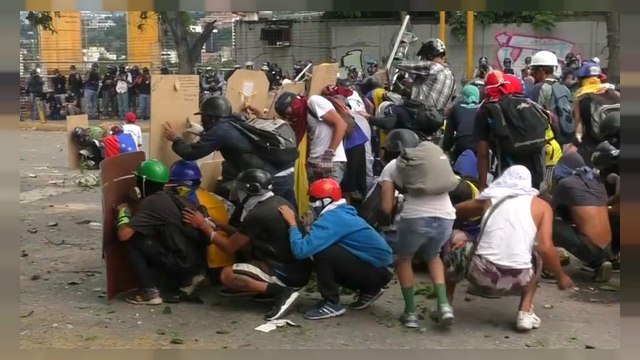 Venezuela, opposizione: indetto sciopero generale