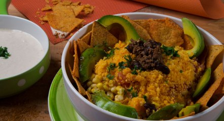 طريقة عمل سلطة التاكو بالفيديو