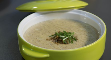 بالفيديو، طريقة عمل شوربة الفطر KNORR بالطابع القديم