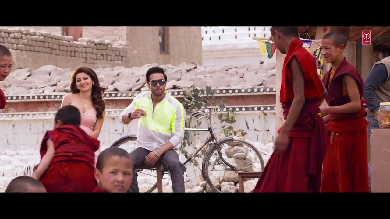 SANAM RE Title Song FULL VIDEO _ Pulkit Samrat, Yami Gautam, Urvashi Rautela _ D