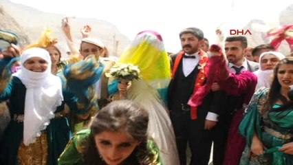 Hakkari Üniversitede Tanıştılar, 2 Gün 2 Gece Süren Düğünle Evlendiler