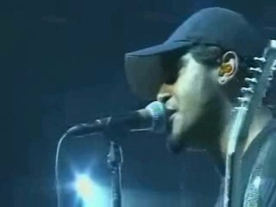 Sum 41 - Machine Gun - Live