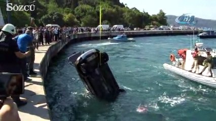 Tarabya'da kontrolden çıkan araç denize uçtu