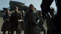 Games of Thrones (2011) : scène de flashback de Bran devant la Tour de la Joie, saison 6 (VO)