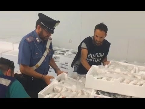 Napoli - La camorra e il mercato del pesce, 3 arresti nel clan Mariano (24.07.17)