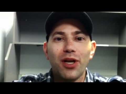 Malignaggi beats Lora