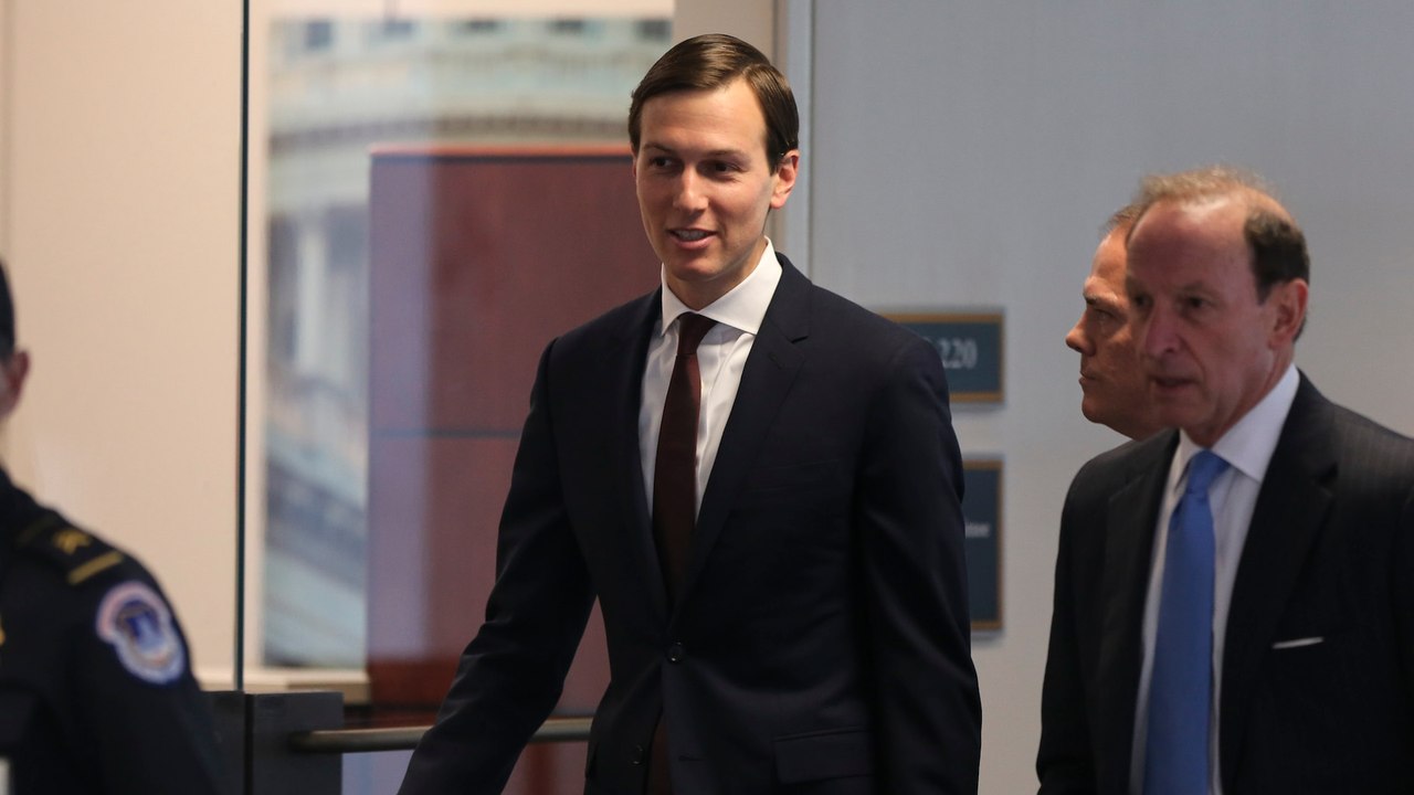 Kushner asked to sign Russian flag