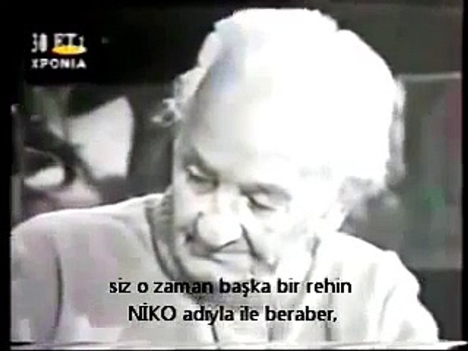 Atatürk'ün bahçesinde çalışan birde yunanları dinleyin
