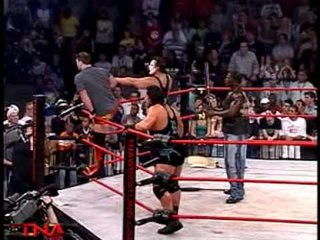 TNA: Sting Announces His Team For Lockdown!