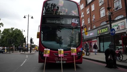 Polisin Gözaltısından Sonra Ölen Genç Londra'da Anıldı