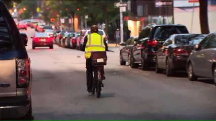 Man Robbed by Fake Immigration Officers in NYC